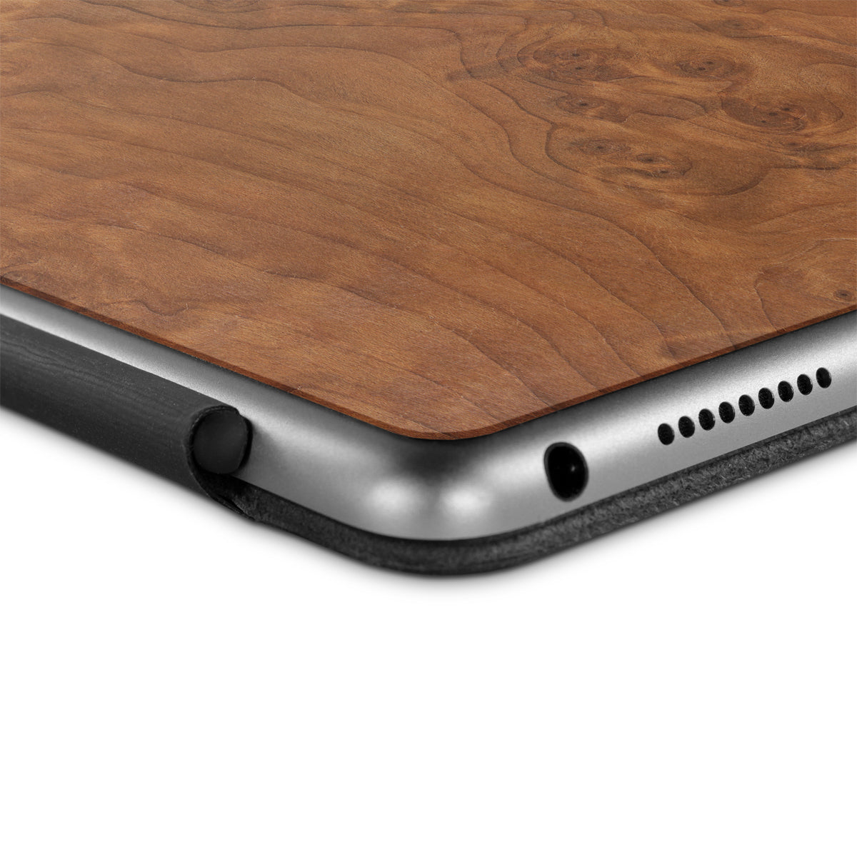 iPad Pro 12.9-inch (2nd Gen) — #WoodBack Skin